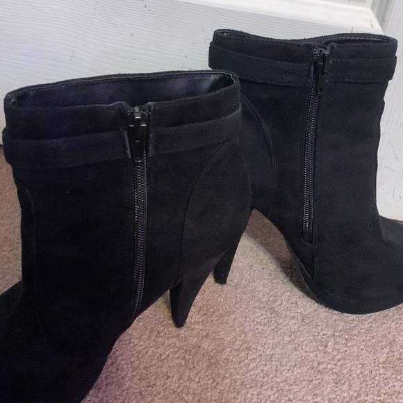 Rue 21 Black Open Toe Studded Heeled Boots - Picture 6 of 11